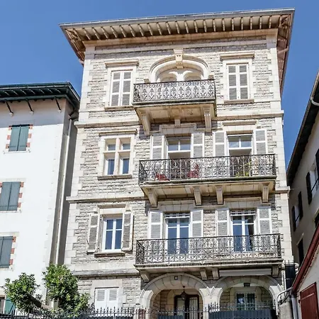 Altaya Apartment *